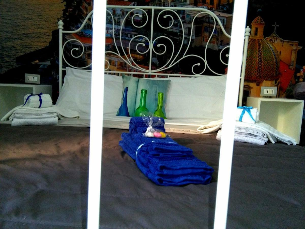 Villa Vittoria Mini Hotel Salerno Buitenkant foto