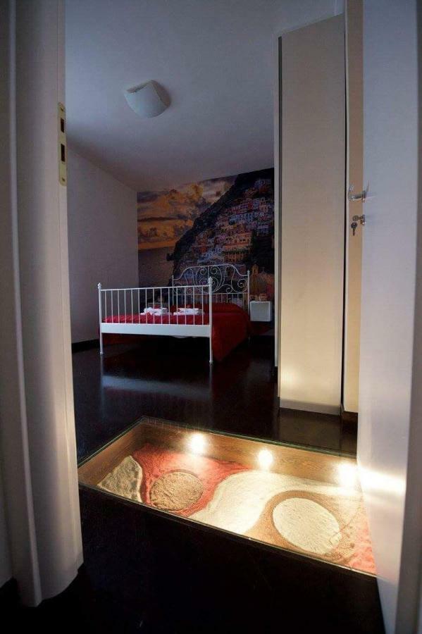 Villa Vittoria Mini Hotel Salerno Buitenkant foto