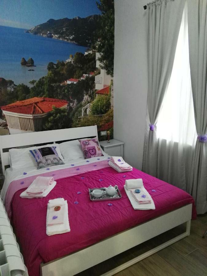 Villa Vittoria Mini Hotel Salerno Buitenkant foto